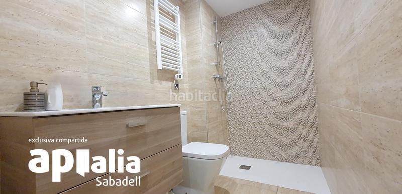 Foto a8e10b63-c47d-4436-a1d4-bc6f7d959392. Erdgeschoss mit heizung pool in Centre Sabadell