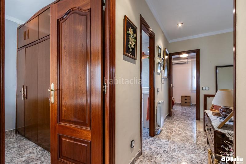 Foto eef556e1-7d83-4fd3-8bec-212d09f51f81. Casa adosada  unifamiliar a Can Rull en Sabadell