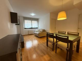 Miete Etagenwohnung  Carrer del taulí. Fantástico piso de 2 hab. alquiler en creu alta con plaza de gar