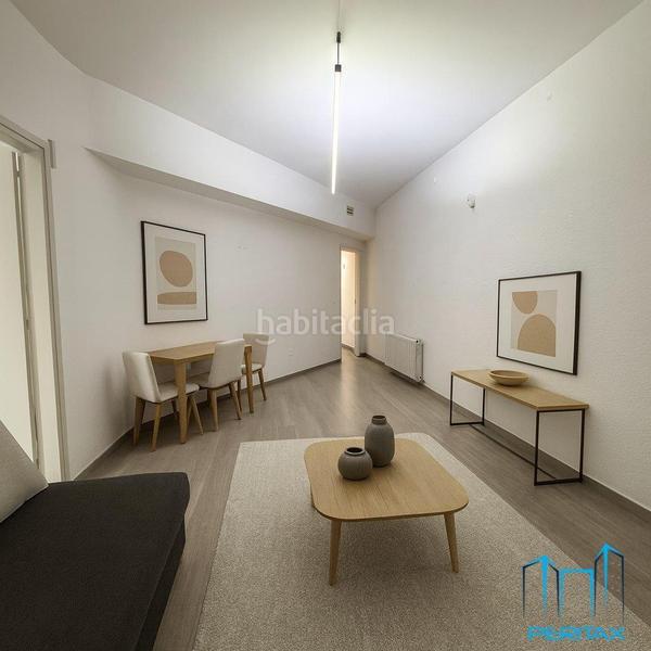 Foto 616fed00-a21a-4cb4-8453-4982a3b4314f. Pis amb aparcament a Creu Alta Sabadell