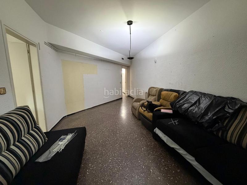 Foto 75d3e0b8-3cd6-4607-a395-e479628fa3c5. Appartamento con parcheggio in Creu Alta Sabadell