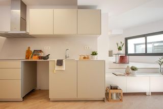 Erdgeschoss in Carrer de borràs 65. Exclusiva vivienda de obra nueva con 2 terrazas solárium en la c