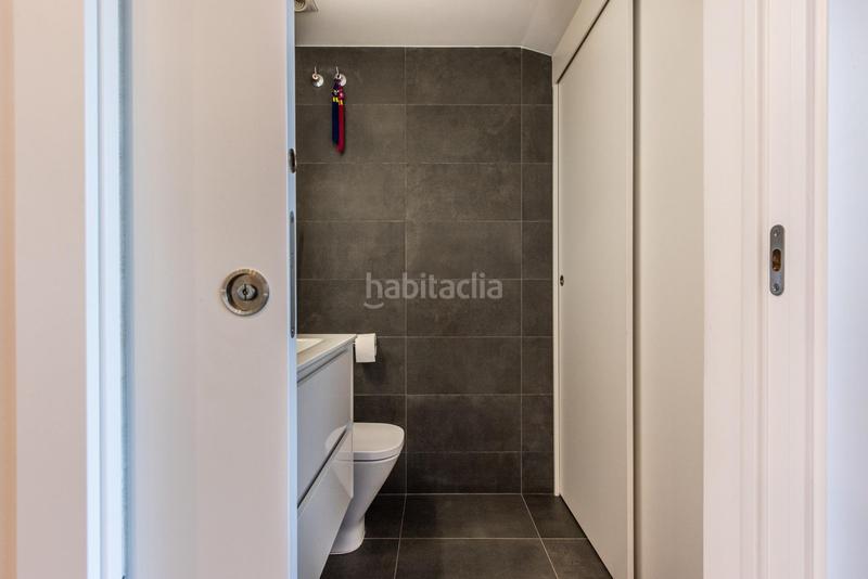 Foto 0c553bf8-8328-469d-ab83-27fe9d25292e. Attico con riscaldamento parcheggio in Centre Sabadell