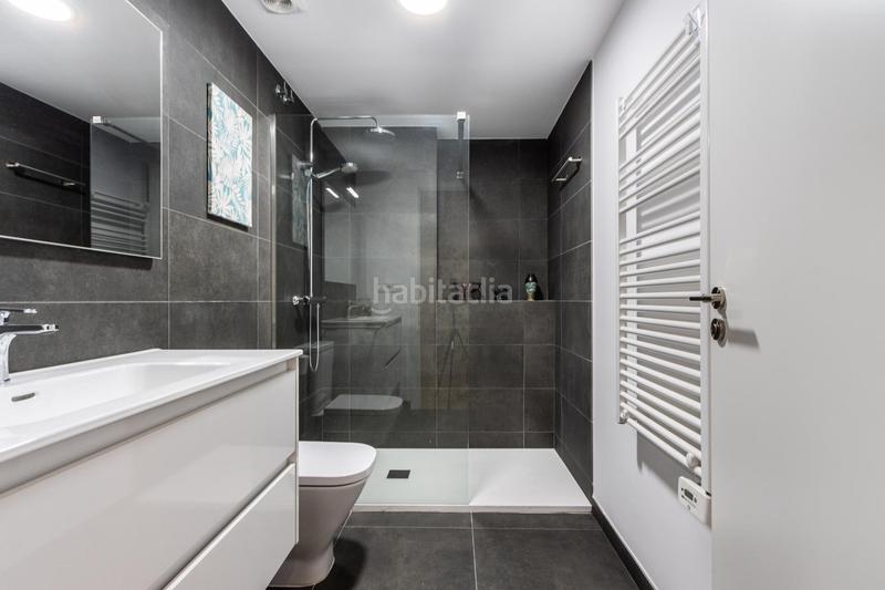 Foto 0d03ddf6-eda2-446d-9aa7-5150744c0d11. Attico con riscaldamento parcheggio in Centre Sabadell