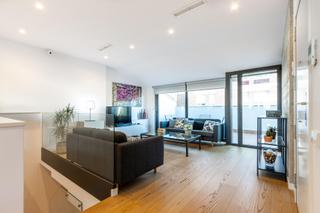 Ático  Pasaje de colom. Cuando la luz es la protagonista el ático dúplex definitivo