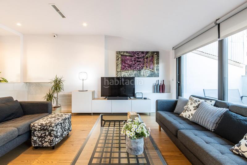 Foto 256d5502-4b5c-4e59-9a0f-55439de8d476. Attico con riscaldamento parcheggio in Centre Sabadell