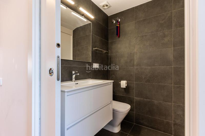 Foto 38d3db3b-a4c1-4215-a6a2-63767c861c7a. Attico con riscaldamento parcheggio in Centre Sabadell