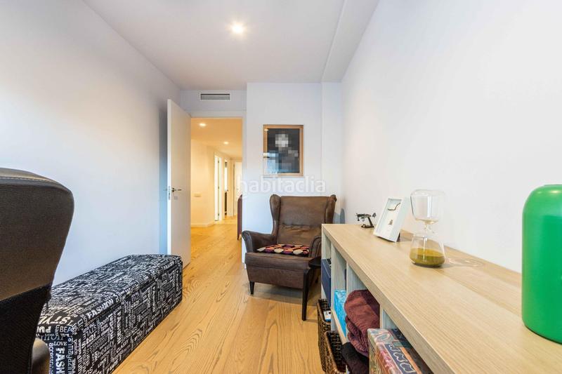Foto 4f785956-73e2-460a-ae23-9c402d337308. Attico con riscaldamento parcheggio in Centre Sabadell