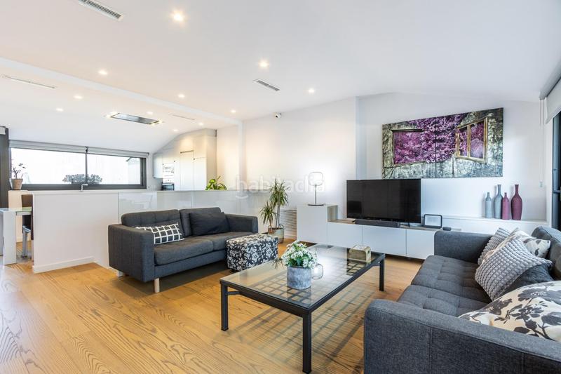 Foto fef5cd72-5067-4496-9c9e-f35686ae700f. Attico con riscaldamento parcheggio in Centre Sabadell