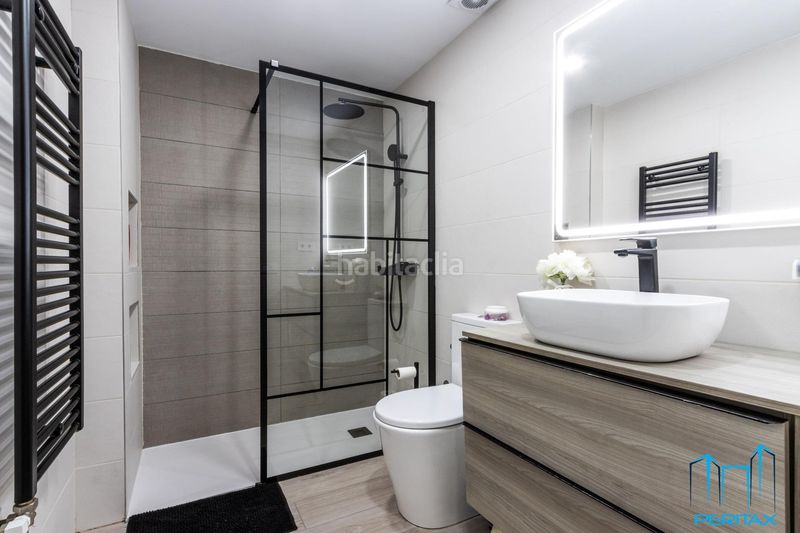 Foto cc26ba64-5fae-42fc-b6a5-24ffe25dbfff. Duplex avec chauffage dans Eixample Sabadell