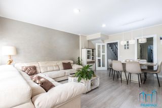 Duplex à Eixample. Dúplex reformado de 140 m2 útiles con 4 habitaciones en eixample