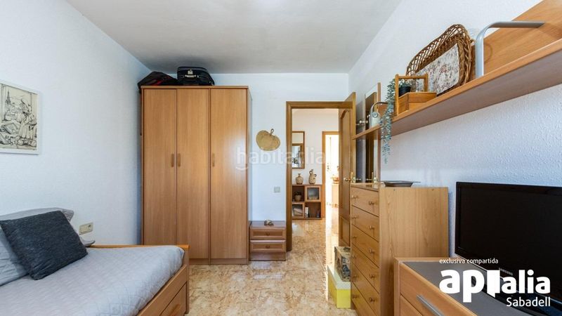 Foto fb9fd8bc-8462-4794-b027-bfedc8288529. Casa adossada amb aparcament a Les Arenes - La Grípia - Can Montllor Terrassa