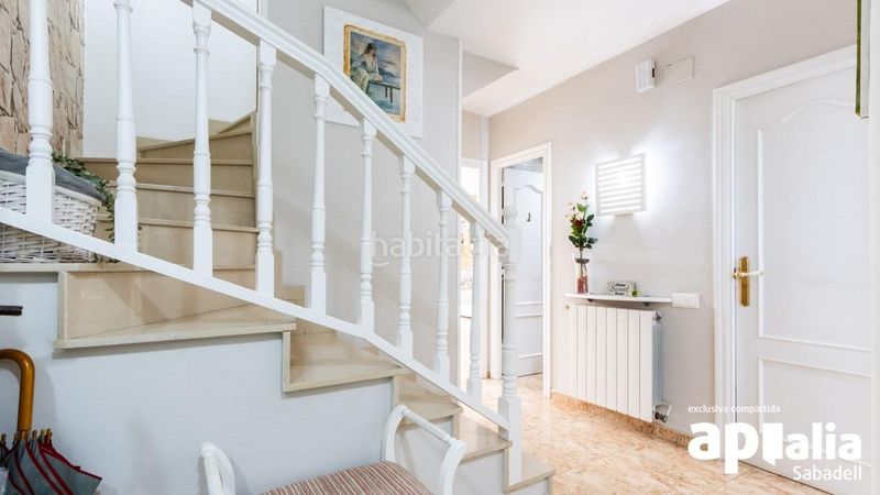 Foto fe5b7e46-fb51-4fd1-8de4-e3570070b555. Casa adossada amb aparcament a Les Arenes - La Grípia - Can Montllor Terrassa