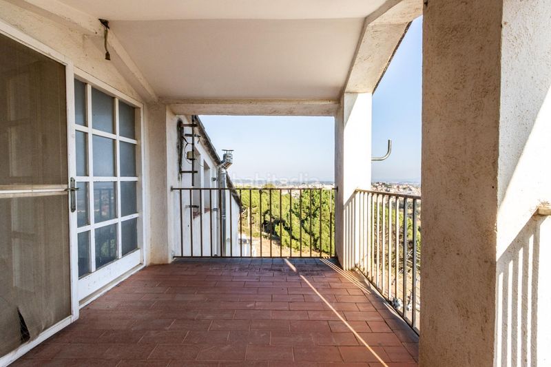 Foto 15ee784f-b648-4079-a6cf-24f0225cdd97. Masia amb aparcament a Sentmenat