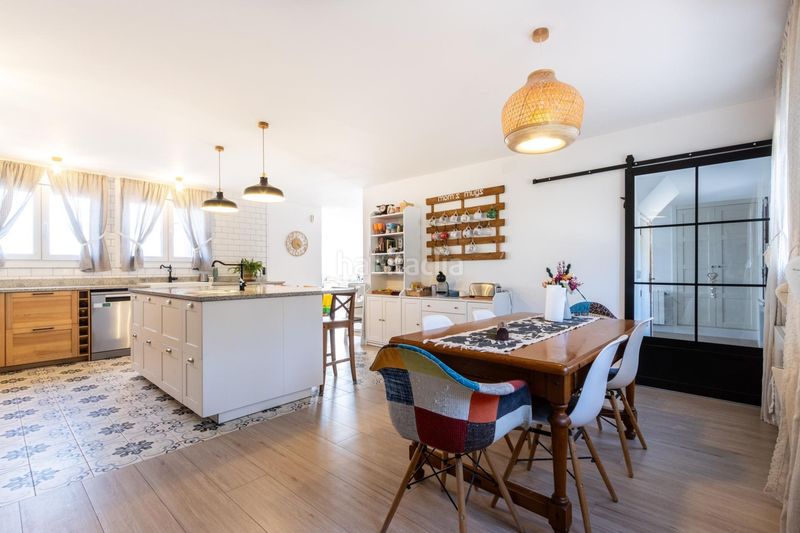 Foto 79705c66-fd54-40c0-8f88-b97404fdefef. Masia amb aparcament a Sentmenat