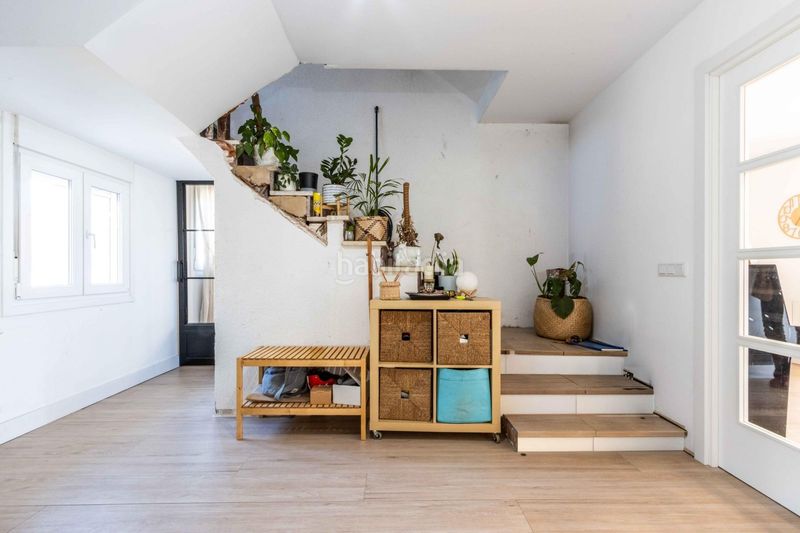 Foto bdedf928-20a1-4e13-b111-38fca3ea6cd8. Masia amb aparcament a Sentmenat