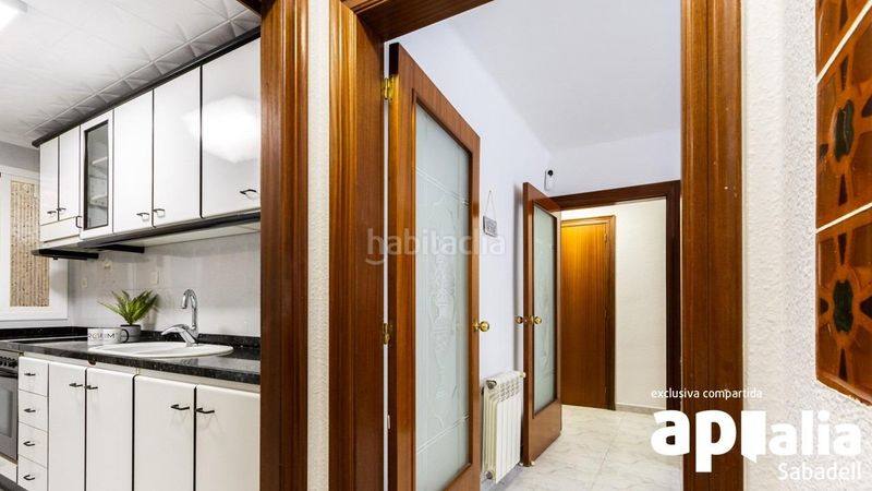 Foto 82ee98cd-cca7-4c97-9b85-c05628ce4851. Planta baja  impecable en Can Rull, sin barreras, 3 habitaciones y entorno residencial tranquilo en Sabadell