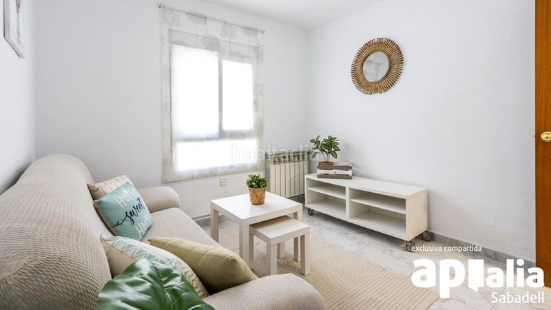 Foto 9ba883bf-610e-419b-9030-02f70797bb1c. Planta baja  impecable en Can Rull, sin barreras, 3 habitaciones y entorno residencial tranquilo en Sabadell