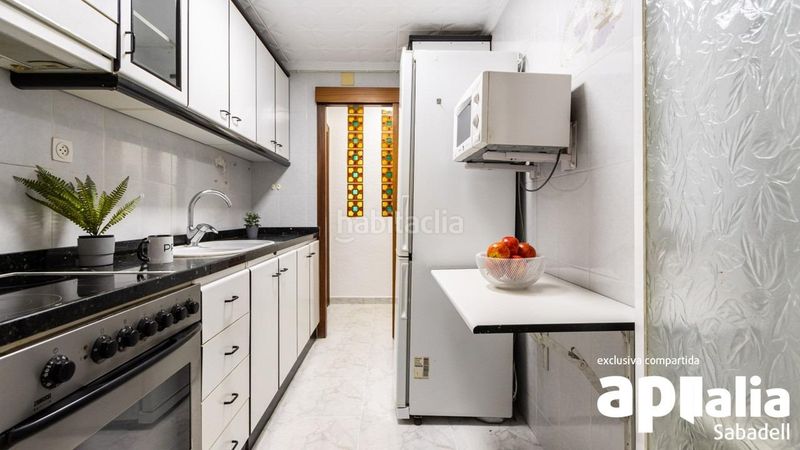 Foto d8ed1d80-18e6-45ce-bf01-d1c53163d74f. Planta baja  impecable en Can Rull, sin barreras, 3 habitaciones y entorno residencial tranquilo en Sabadell