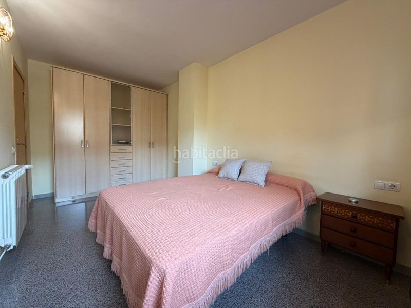 Foto 71140958-65f7-4a12-9a96-fa63692f9ae8. Planta baja exclusiva planta baja con terraza, 3 habitaciones y pk frente al parque de Can Gambús en Sabadell