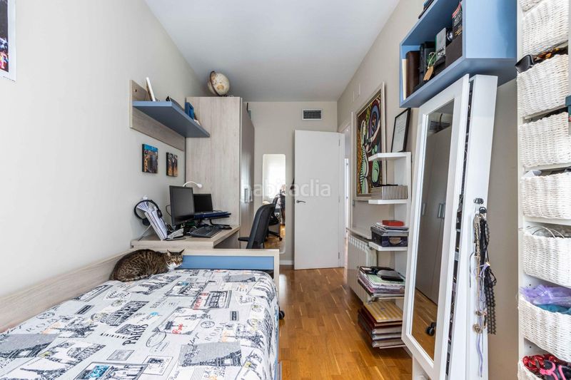 Foto 004f841c-c594-4cbf-a809-c0f03ee57f4d. Casa amb calefacció aparcament a Creu Alta Sabadell