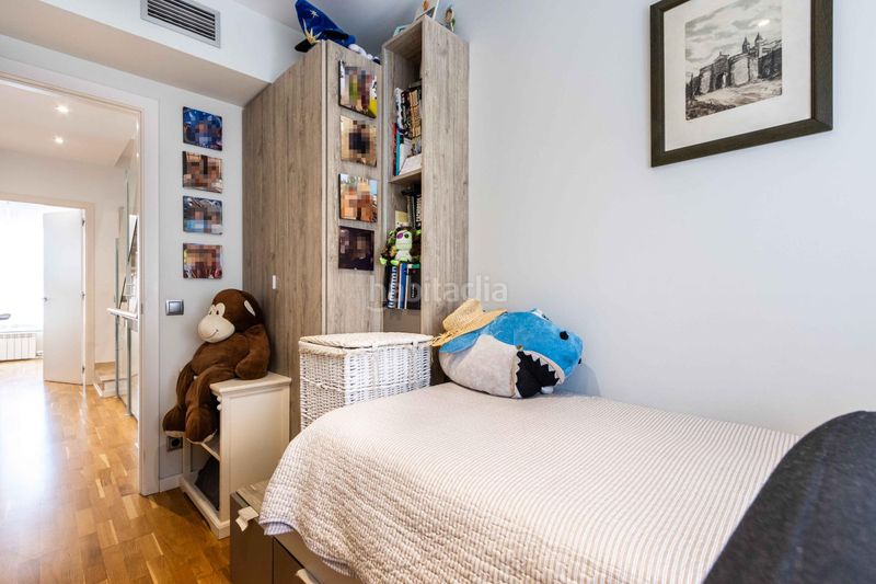 Foto 00e81818-6c47-480f-adce-645354f62c34. Casa amb calefacció aparcament a Creu Alta Sabadell