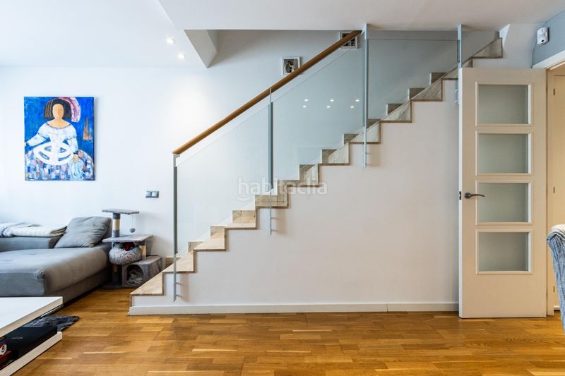 Foto 9df206cb-b4ba-47f6-8e36-6a42a37ef8e0. Casa amb calefacció aparcament a Creu Alta Sabadell