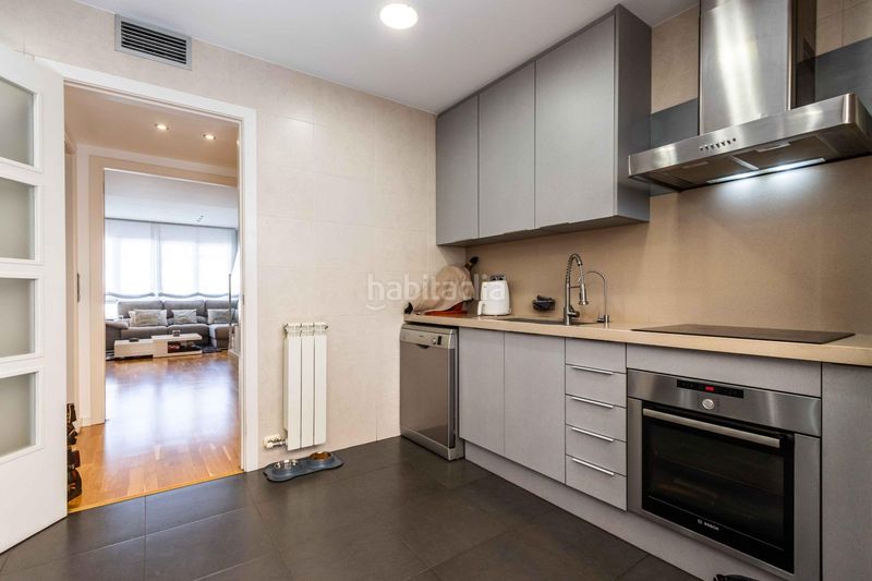 Foto c2ec0574-ff5c-4727-9f93-229ccc1cc7b4. Casa amb calefacció aparcament a Creu Alta Sabadell