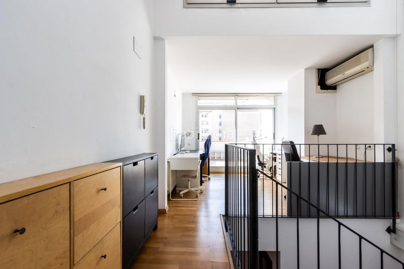 Foto 0b80a14f-2759-4f38-ad17-94854f69d251. Casa amb aparcament a Gràcia Sabadell