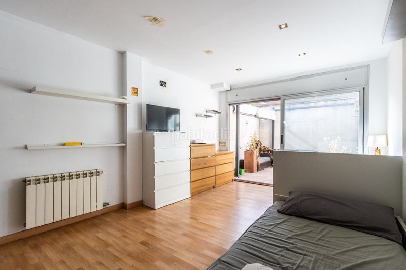 Foto 104af268-c421-40f5-aa8a-247dc304320c. Casa amb aparcament a Gràcia Sabadell