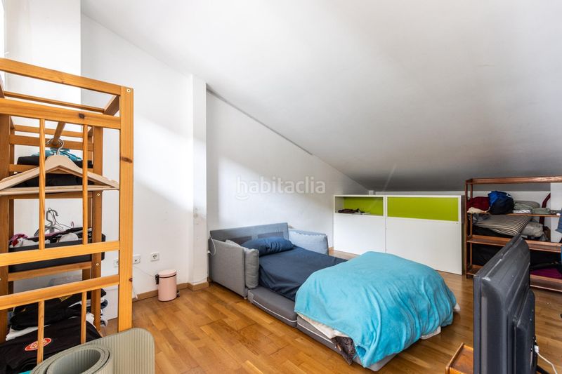 Foto 2ce9aa6b-7118-4952-87f7-896293f1b1f0. Casa amb aparcament a Gràcia Sabadell