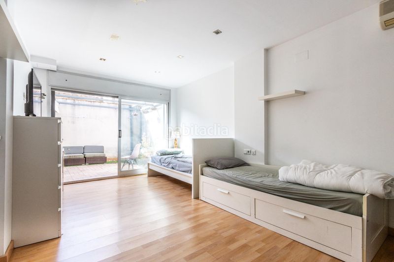 Foto 4dda2d20-93f7-4172-a9f8-dc0858158aa1. Casa amb aparcament a Gràcia Sabadell