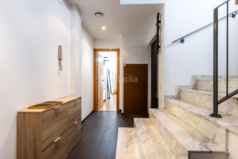 Foto 8d350962-871c-46f7-ac76-eeddc4e61458. Casa amb aparcament a Gràcia Sabadell