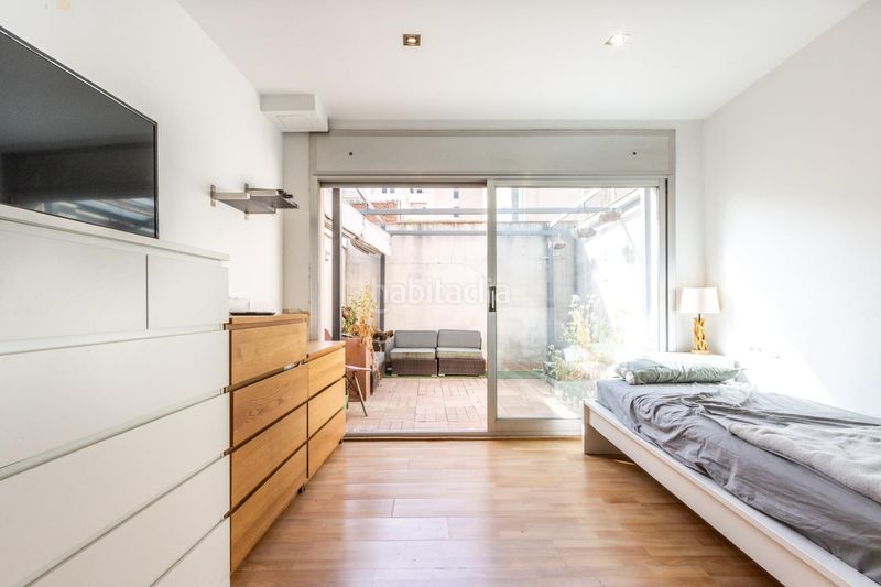 Foto c2076d69-e122-493c-a135-9a48fe4fc791. Casa amb aparcament a Gràcia Sabadell