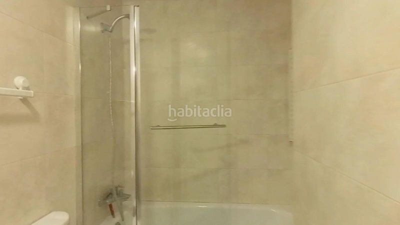 Foto 644354b5-d698-453c-83ae-2901df95f506. Planta baixa amb aparcament a Centre Sabadell