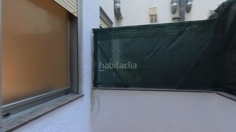 Foto 823c0f3e-e622-45ab-b198-9e86de14224a. Planta baixa amb aparcament a Centre Sabadell