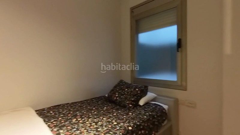 Foto c70552bc-89db-4f12-a511-b9f75f768836. Planta baixa amb aparcament a Centre Sabadell