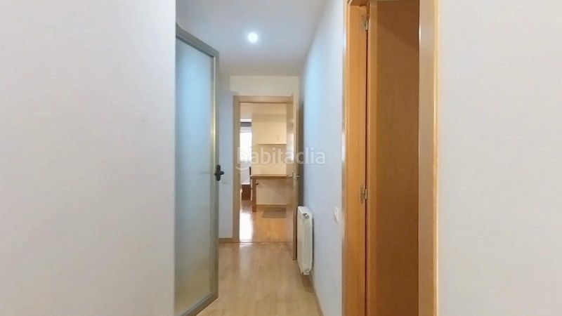 Foto e8536679-b83a-4055-b29c-f8e1e8ebc786. Planta baixa amb aparcament a Centre Sabadell