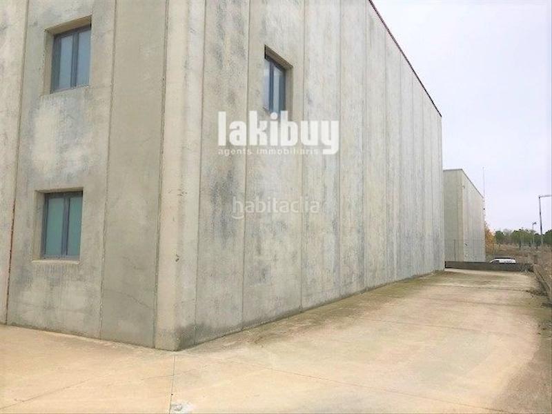 Foto b0adeeea-f464-4f1c-942d-e7dd4b297dc3. Nave industrial nave en venta en tarrega en Tàrrega