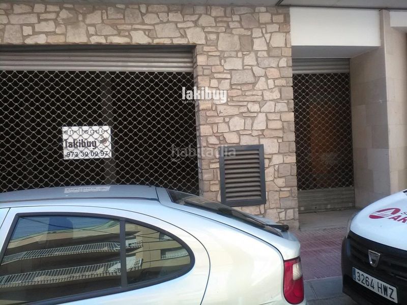 Foto bdfb24b9-a3c1-427d-8008-5e8b94e98125. Lloguer local comercial a Agramunt