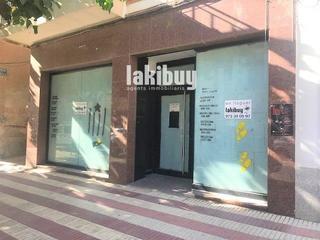 Lloguer Local Comercial  N/a. Locales comerciales en agramunt