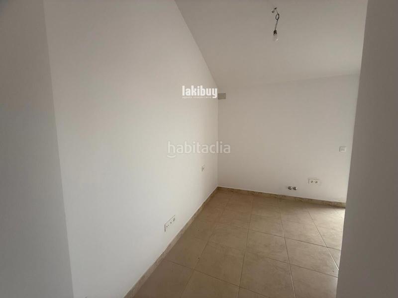 Foto 05d52e44-b65a-40f9-89de-93f0f67f03e7. Duplex con riscaldamento in Bellpuig