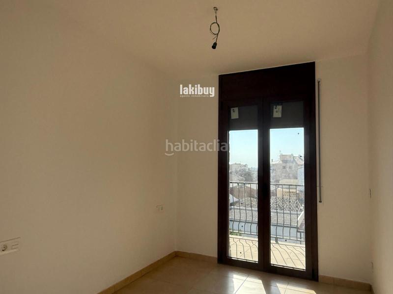 Foto f189cd94-1611-4a70-82be-6b6242727764. Duplex con riscaldamento in Bellpuig