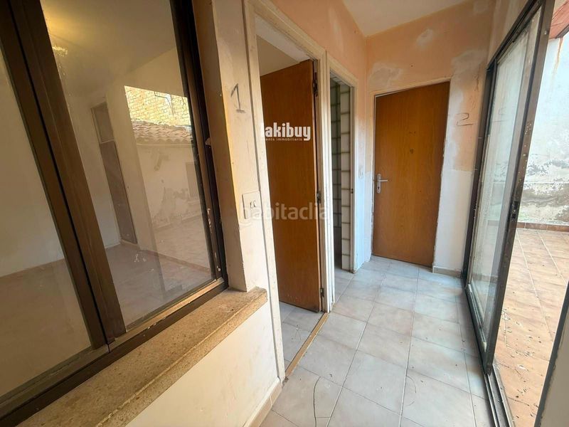 Foto 48c0e2e3-a08b-4aeb-95e3-943be78cc1fd. Casa amb aparcament a Agramunt