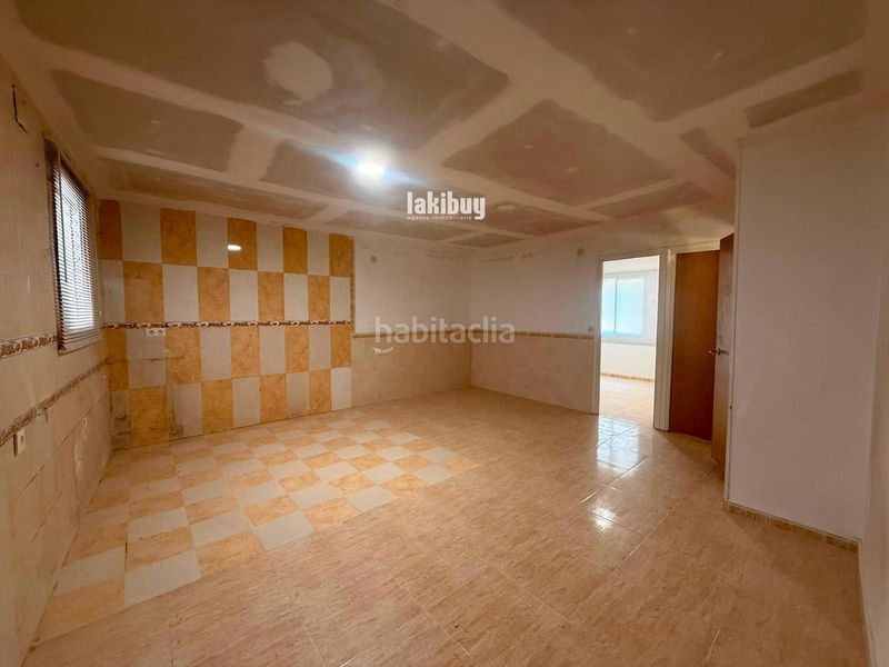 Foto c367634a-c88d-4032-b756-2f7e586a01ae. Casa amb aparcament a Agramunt
