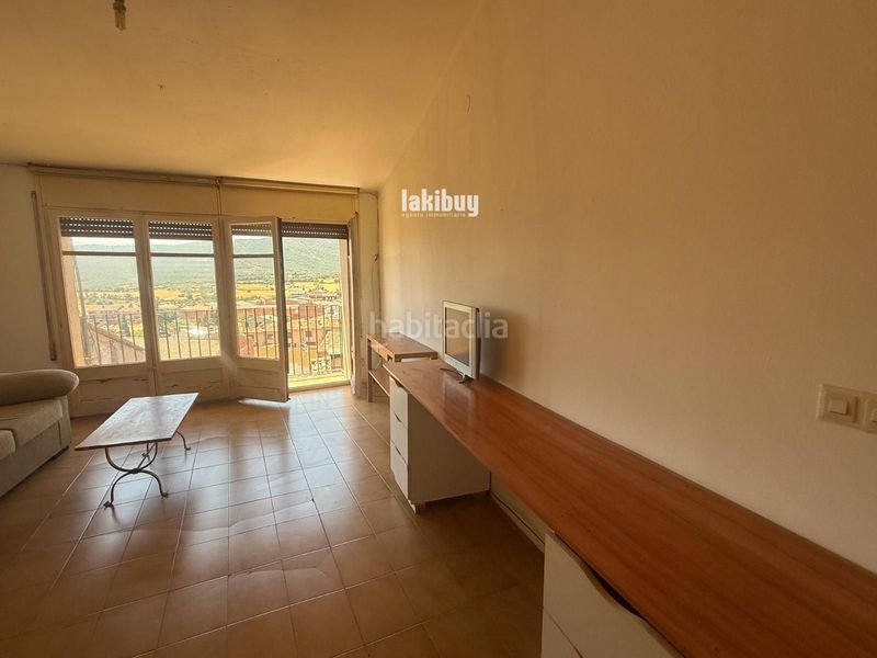 Foto a9be4af6-50ba-49de-bfea-34aeb8f70cfd. Casa amb aparcament a Vilanova de Meià