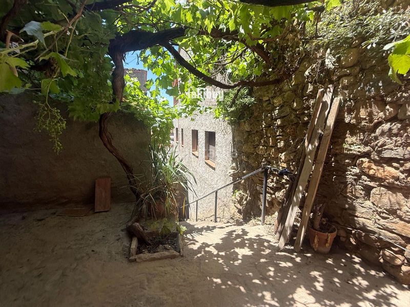 Foto db2ff3d4-a766-44b2-826b-6ff72f38106f. Casa amb aparcament a Vilanova de Meià