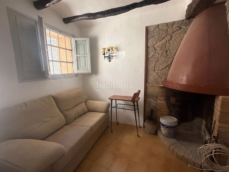 Foto de4c5566-e314-4065-8f46-e4cb666c2d7f. Casa amb aparcament a Vilanova de Meià