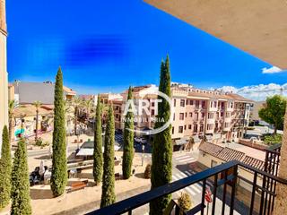 Duplex  Carrer crist del consol. Magnífico ático dúplex con terraza en el centro de l' eliana.