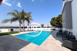 Location Maison à San Antonio de Benagéber. Chalet independiente en alquiler en colinas de san antonio de be